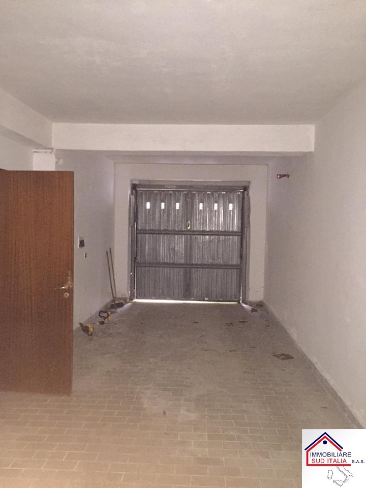 Villa in vendita a Giugliano in Campania, Varcaturo