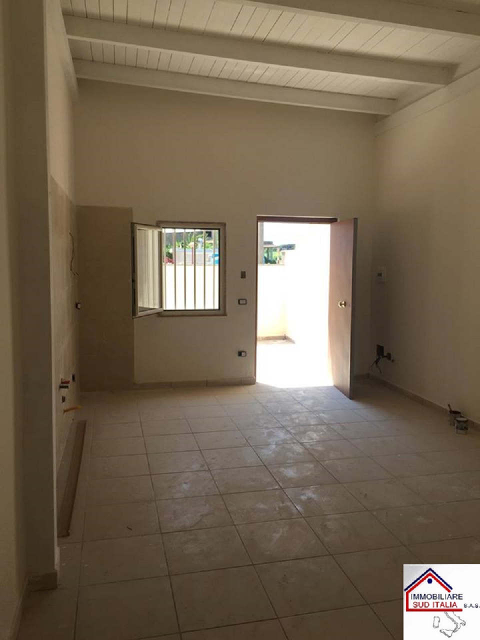 Appartamento in affitto a Giugliano in Campania, Varcaturo