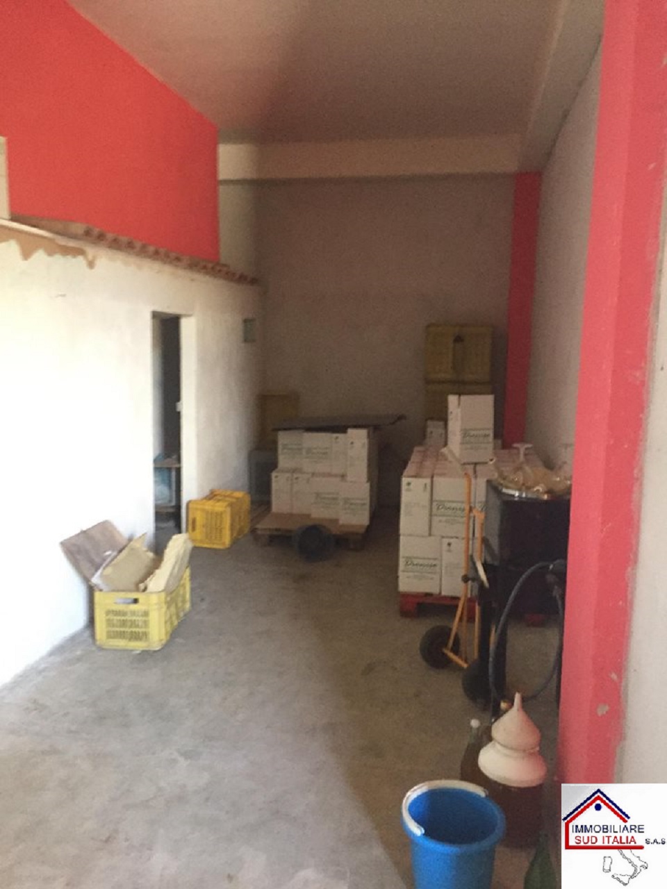 Deposito in affitto a Giugliano in Campania, Varcaturo