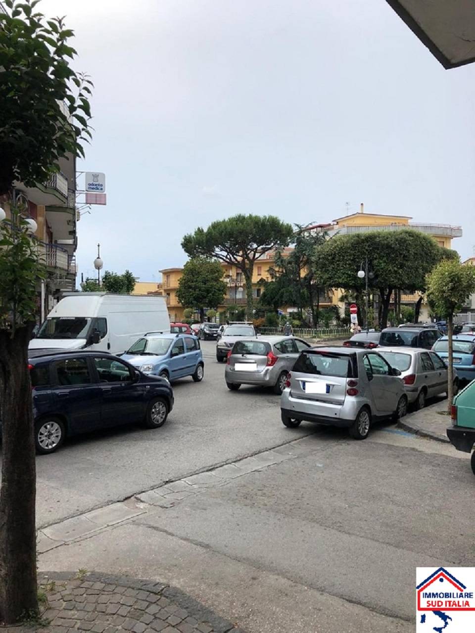 Locale commerciale in affitto a Qualiano