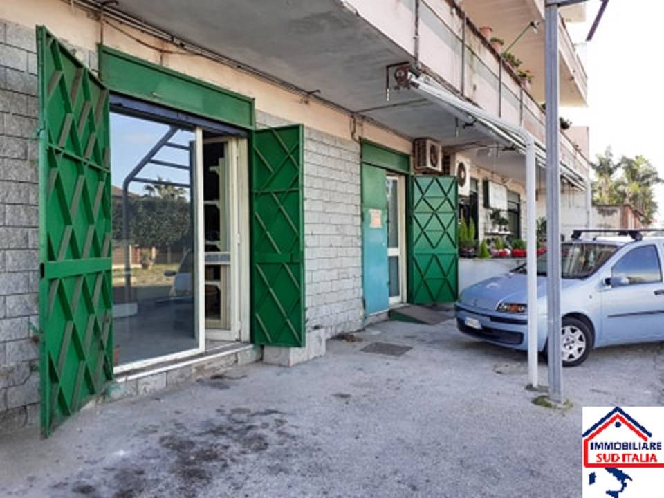 Deposito in affitto a Giugliano in Campania, Lago Patria