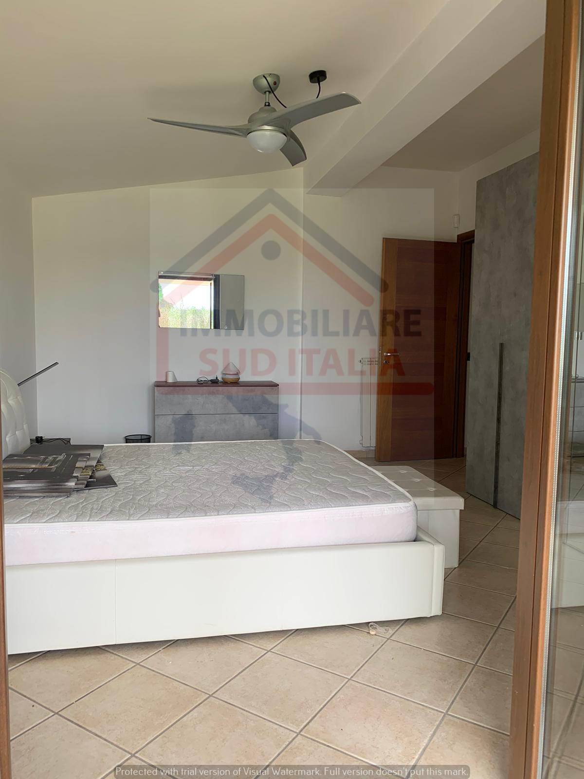 Villette a schiera in affitto a Giugliano in Campania, Varcaturo