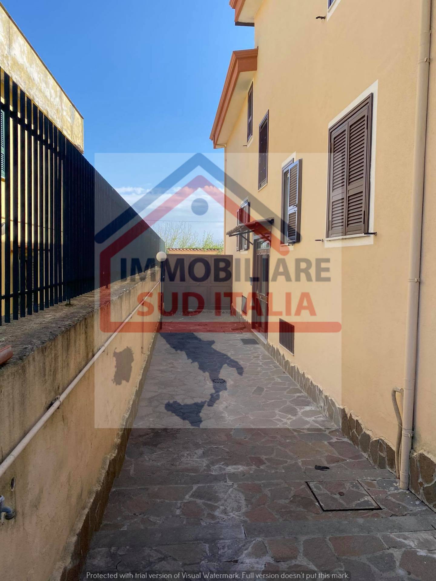 Appartamento in vendita a Giugliano in Campania, Varcaturo