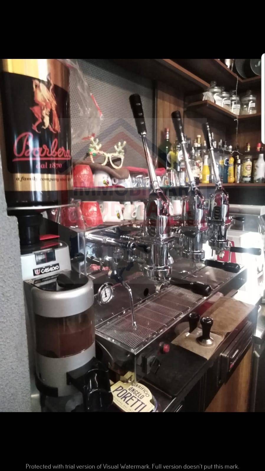 Attivit commerciale in vendita a Arzano