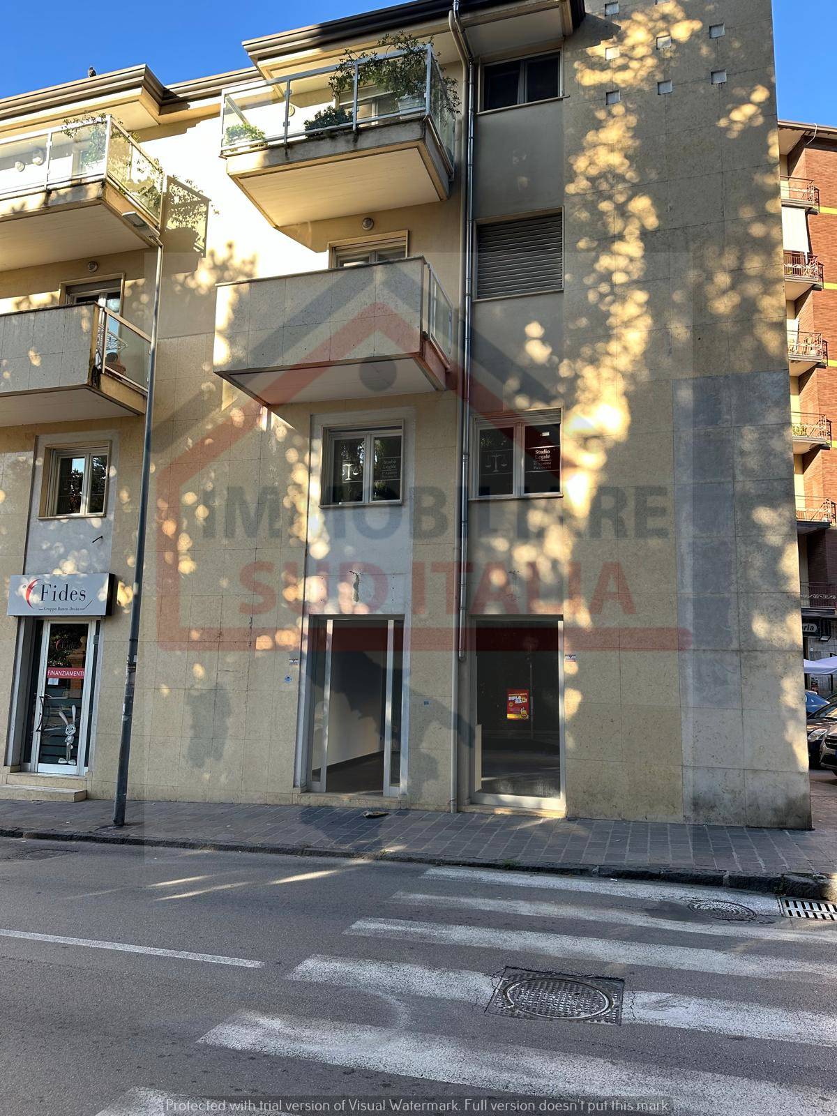 Locale commerciale in affitto a Avellino