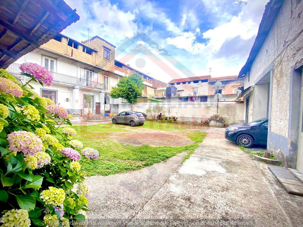 Casa singola in vendita a Giugliano in Campania