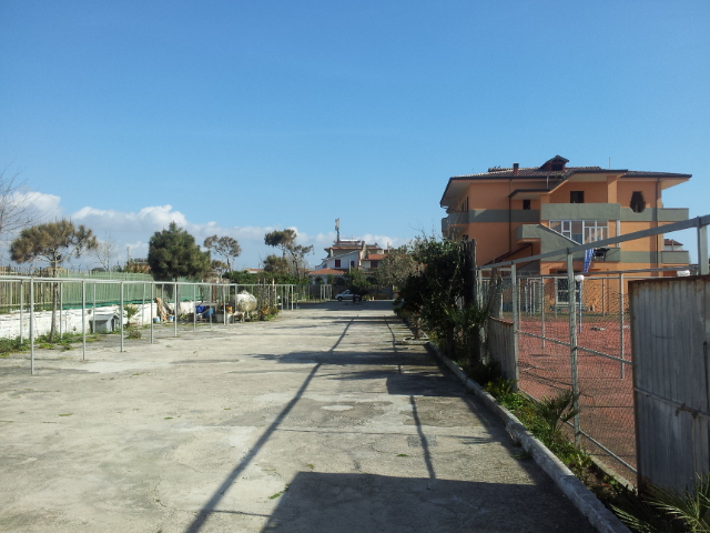 Attivit commerciale in vendita a Castel Volturno