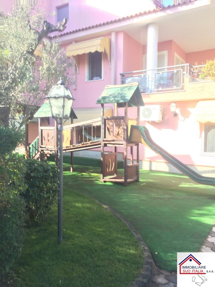 Attivit commerciale in vendita a Giugliano in Campania