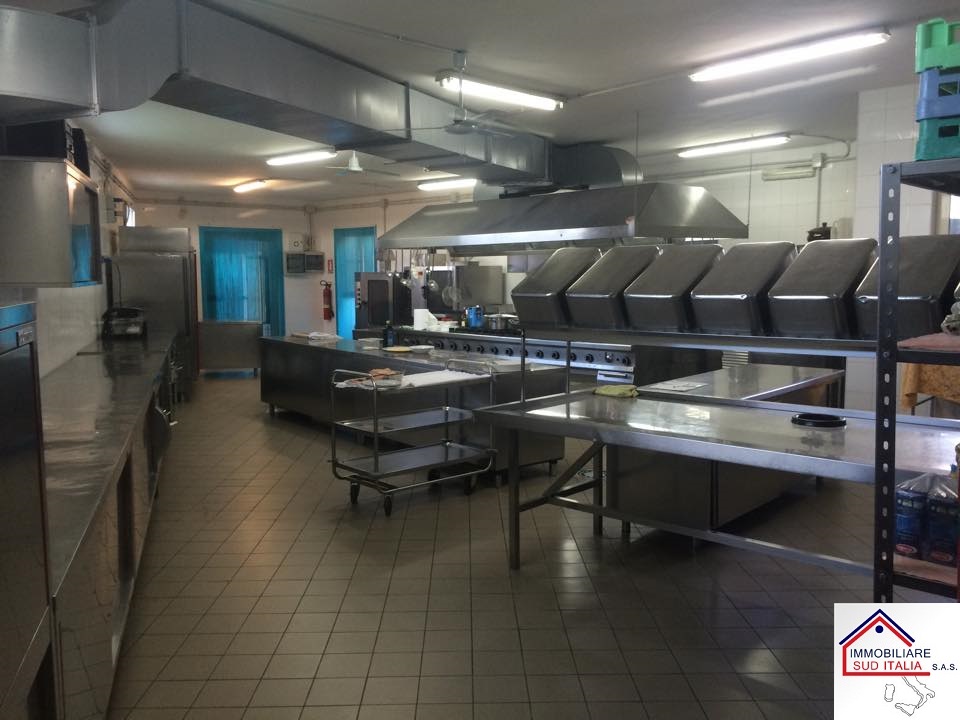 Attivit commerciale in vendita a Giugliano in Campania