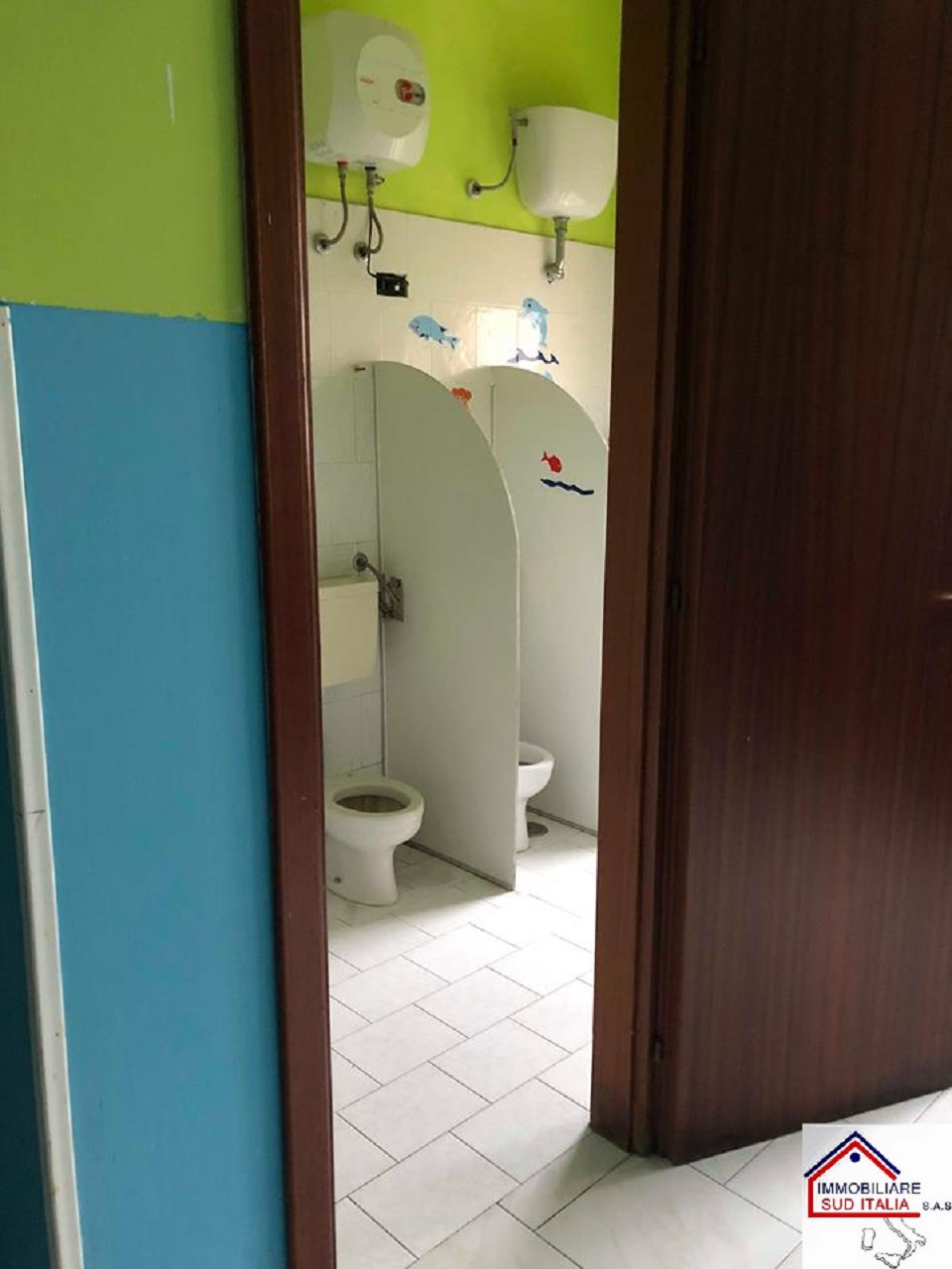 Locale commerciale in affitto a Qualiano