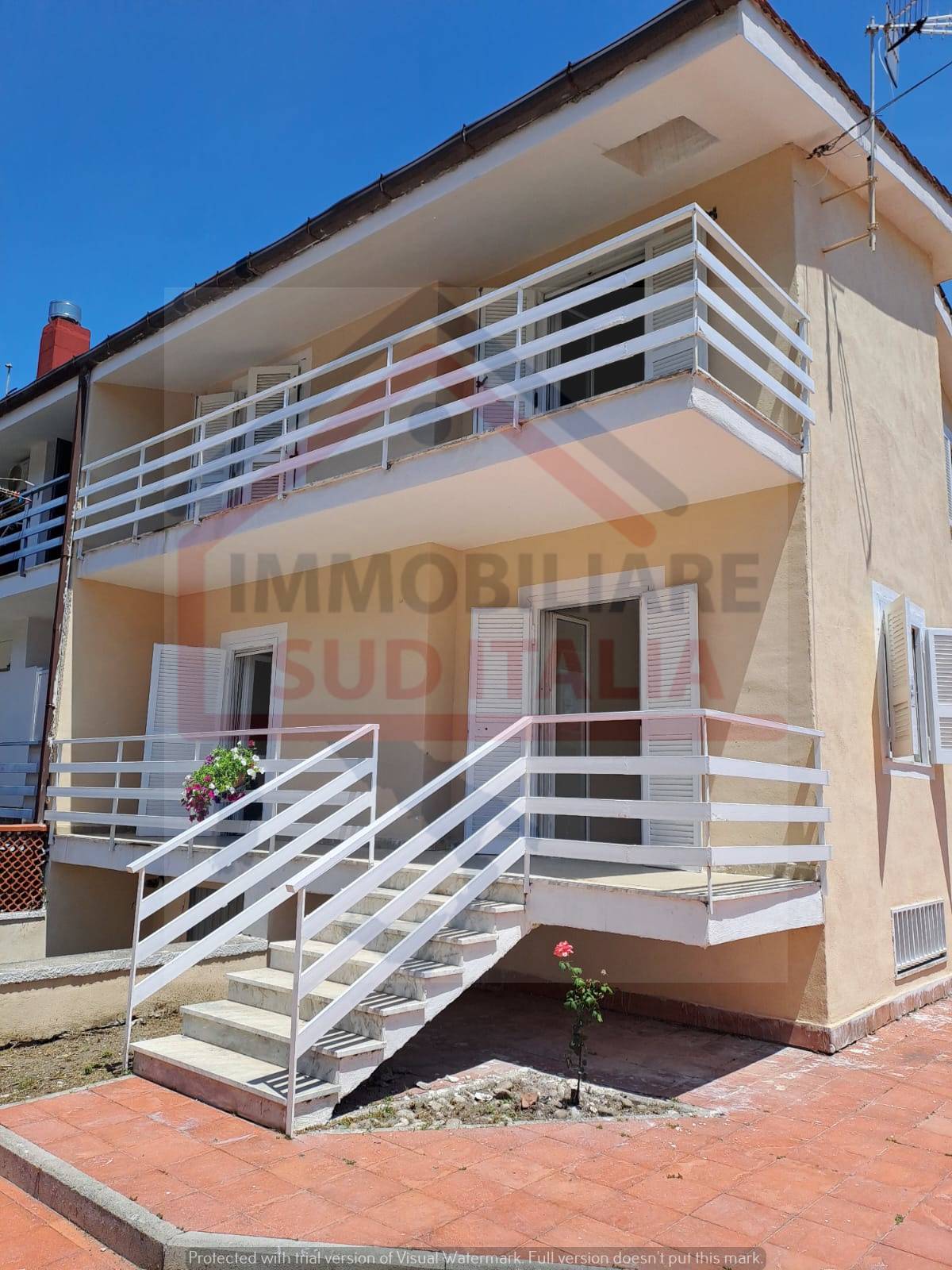 Villa in vendita a Giugliano in Campania, Varcaturo