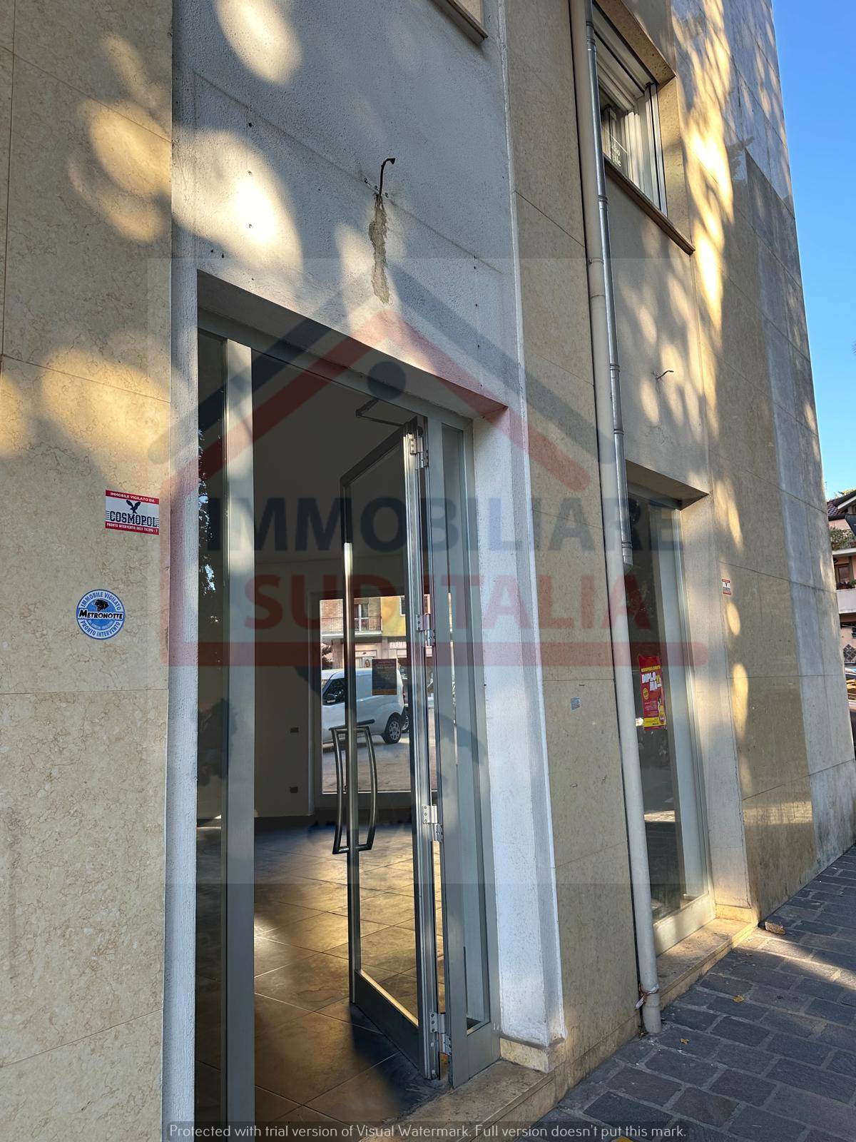Locale commerciale in affitto a Avellino