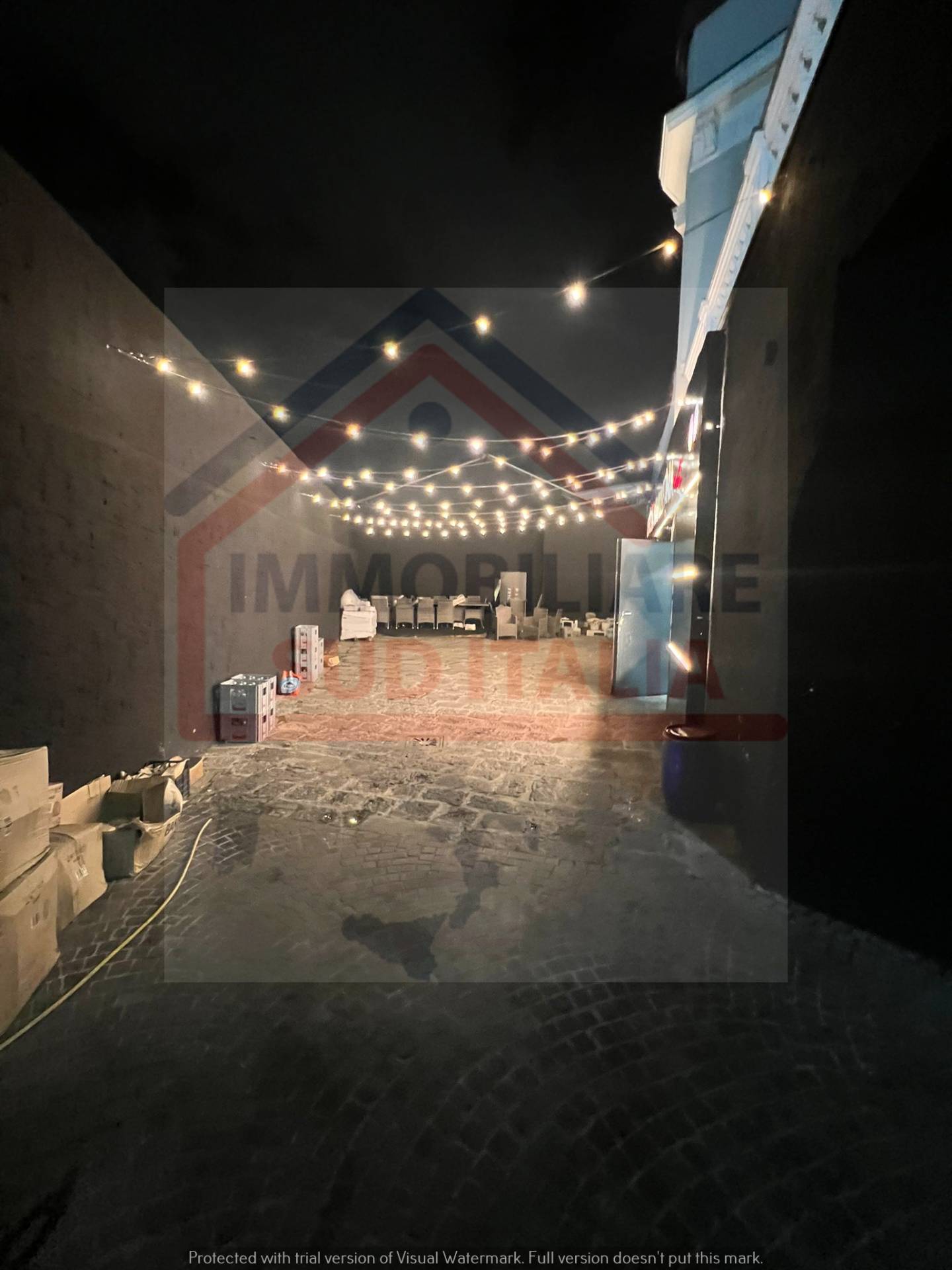 Attivit commerciale in vendita a Giugliano in Campania