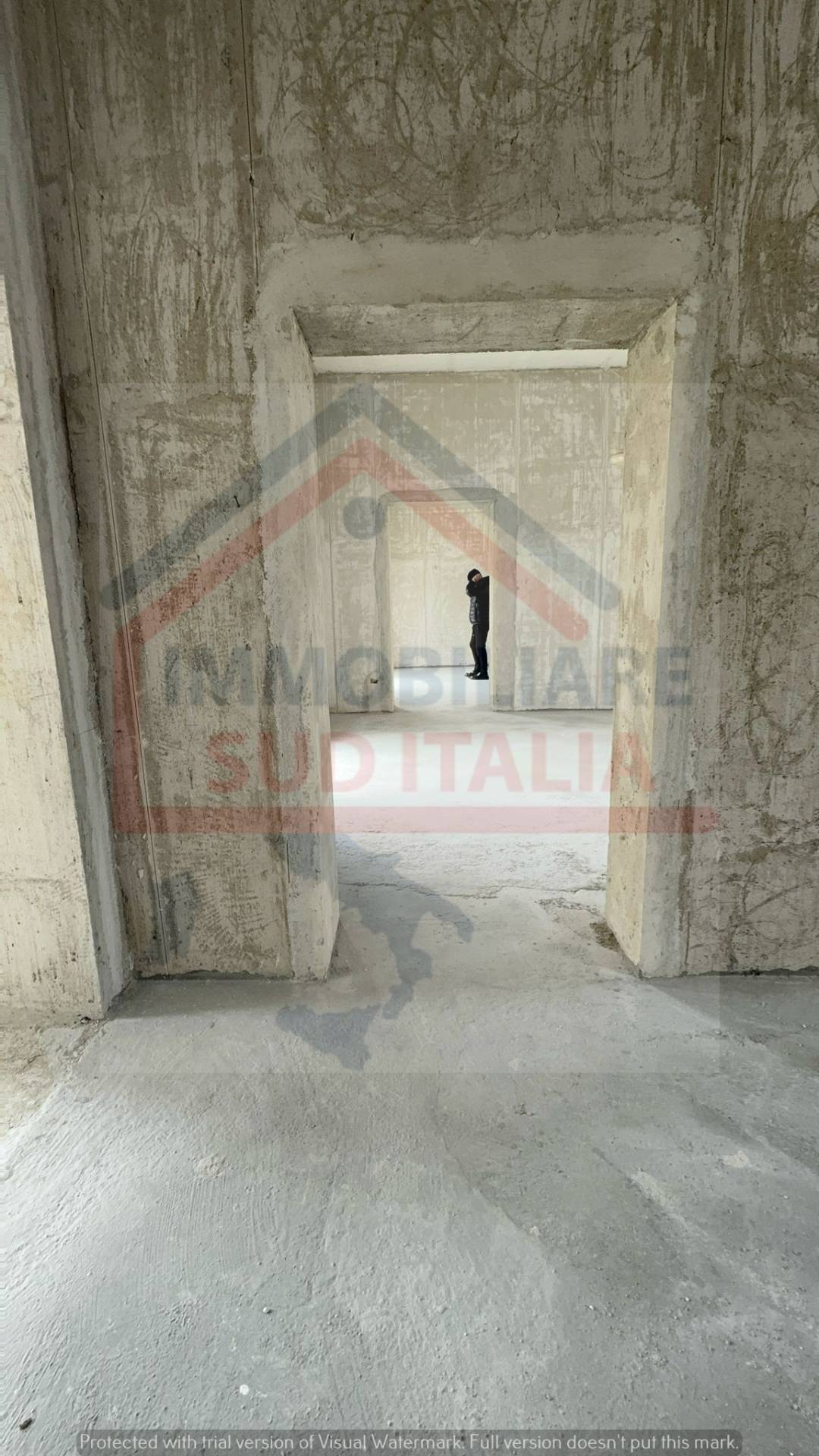 Locale commerciale in affitto a Qualiano