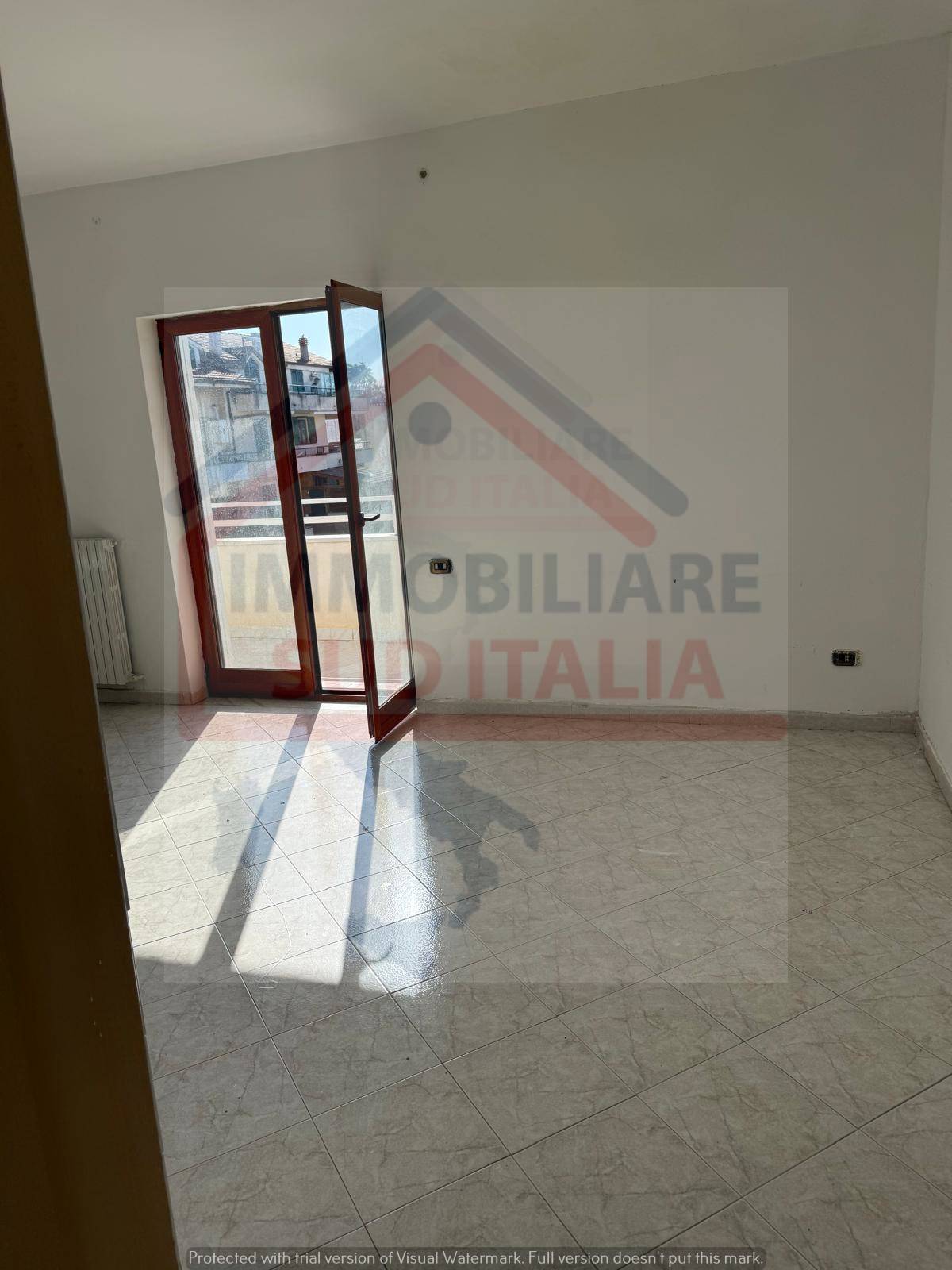 Appartamento in affitto a Giugliano in Campania, Varcaturo