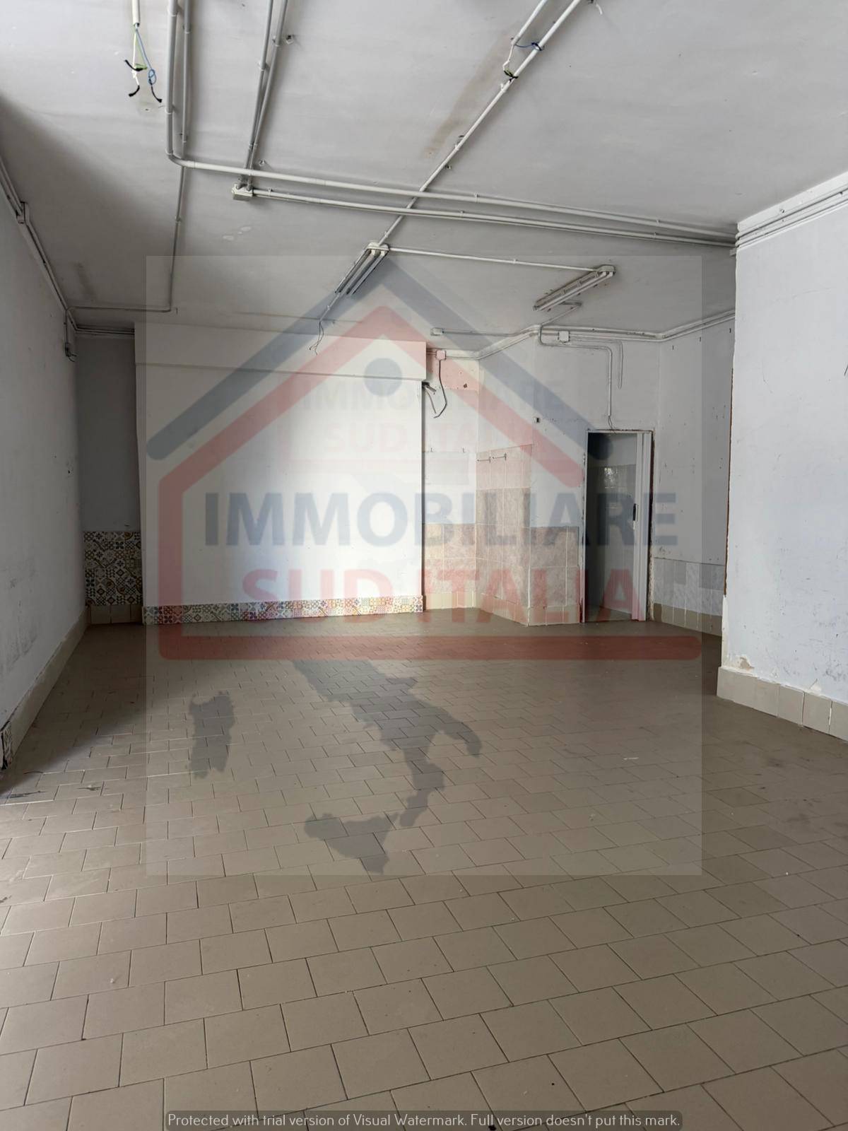 Deposito in affitto a Giugliano in Campania