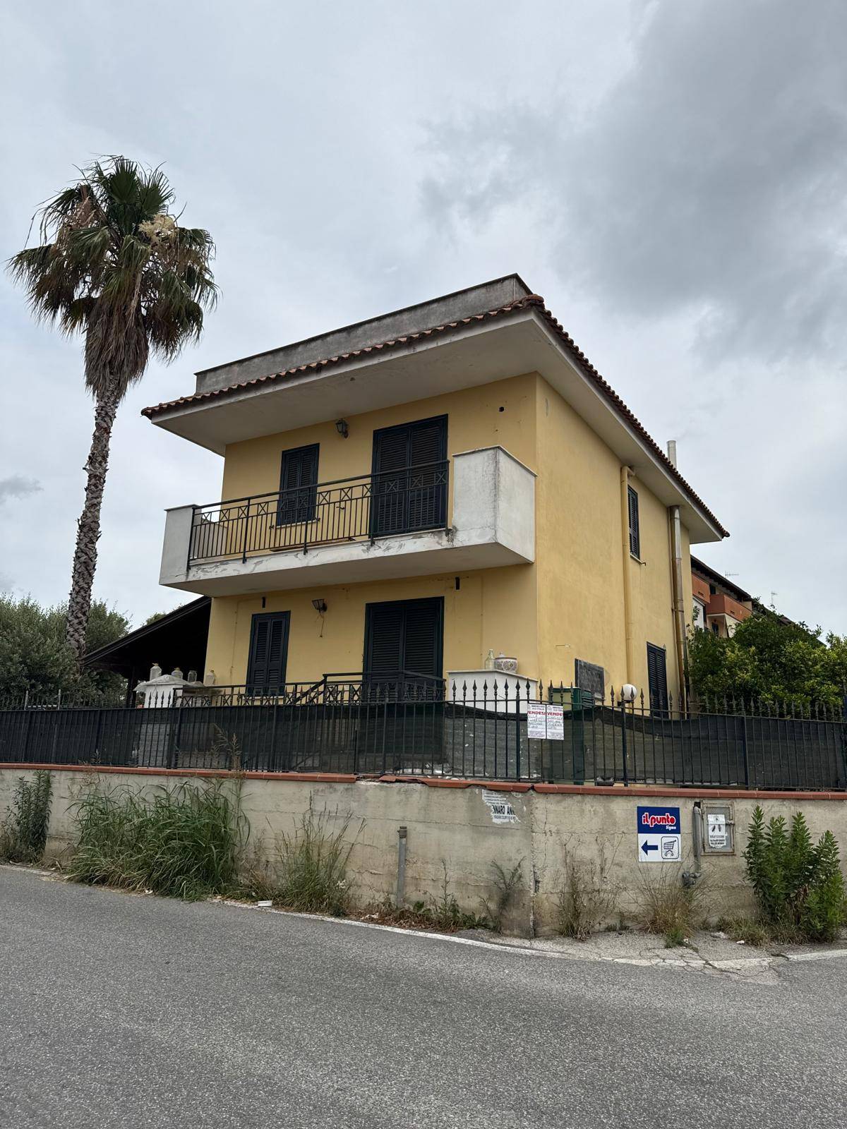 Villa in vendita a Giugliano in Campania, Licola