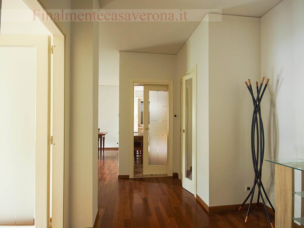 Appartamento in vendita a Verona, Stadio