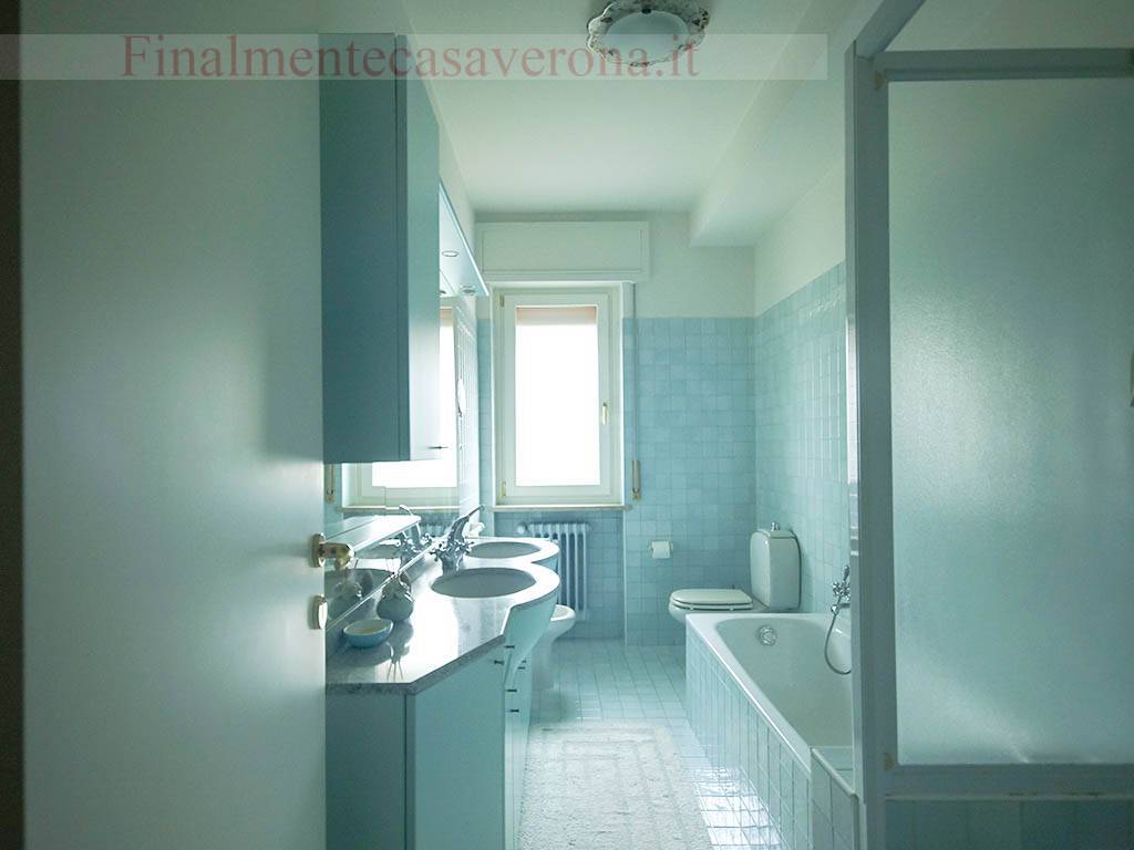 Appartamento in vendita a Verona, Stadio