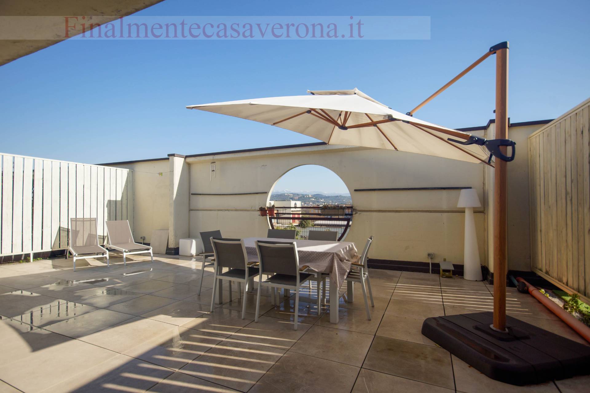 Appartamento in vendita a Verona, Stadio