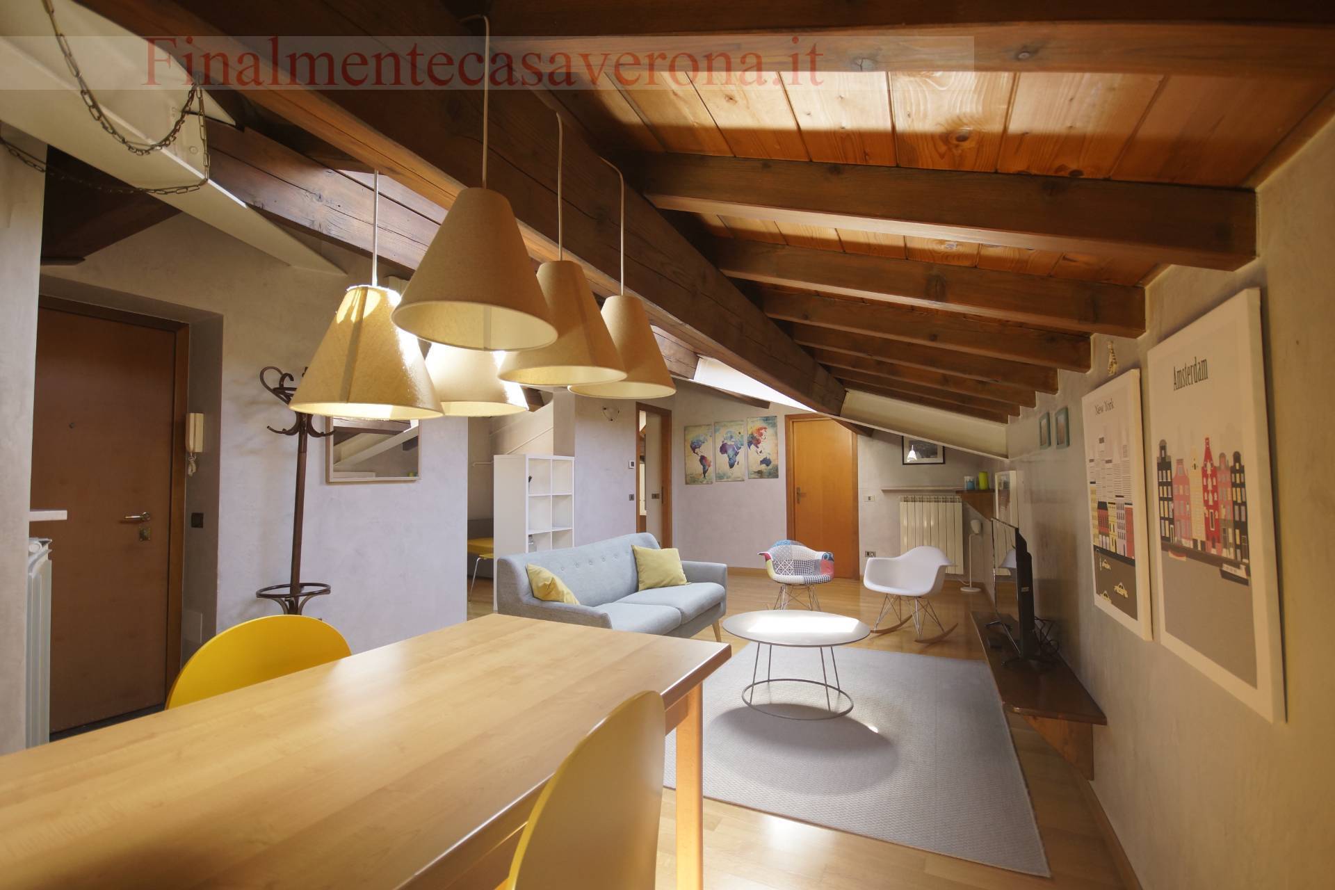 Appartamento in affitto a Verona, Centro storico