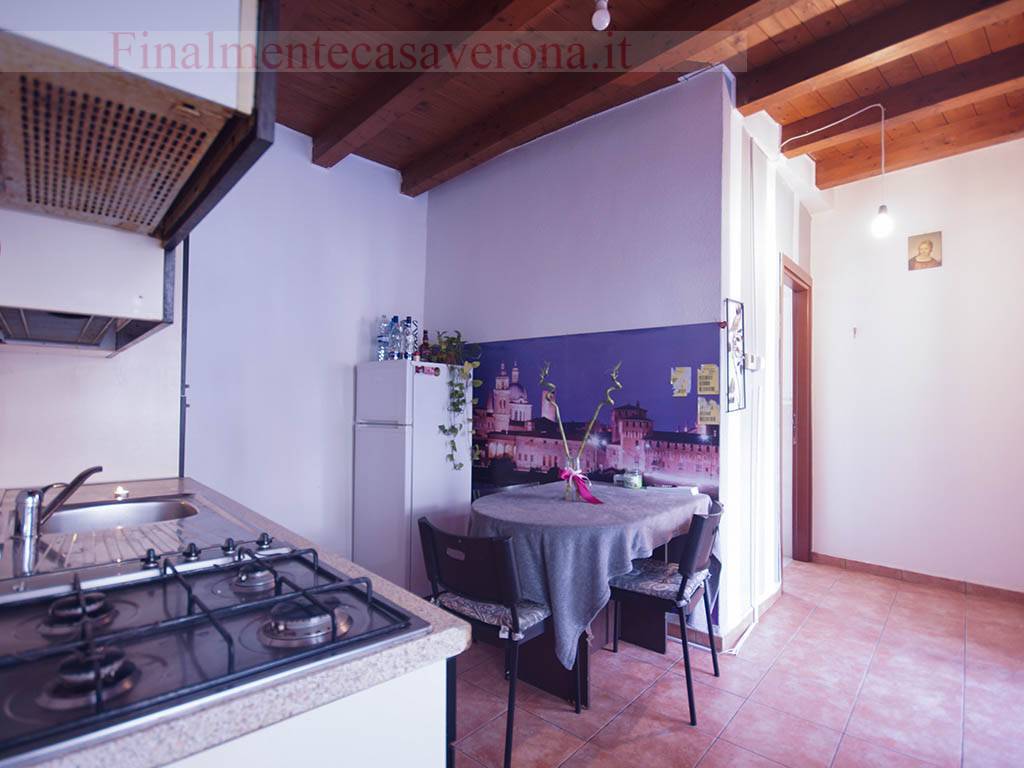 Appartamento in vendita a Verona, S. Lucia