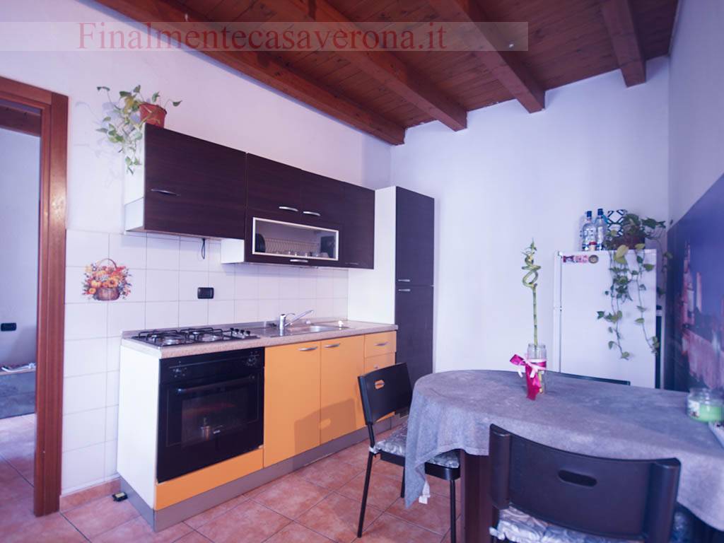 Appartamento in vendita a Verona, S. Lucia