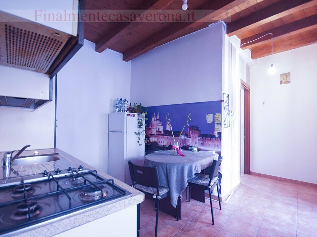 Appartamento in vendita a Verona, S. Lucia