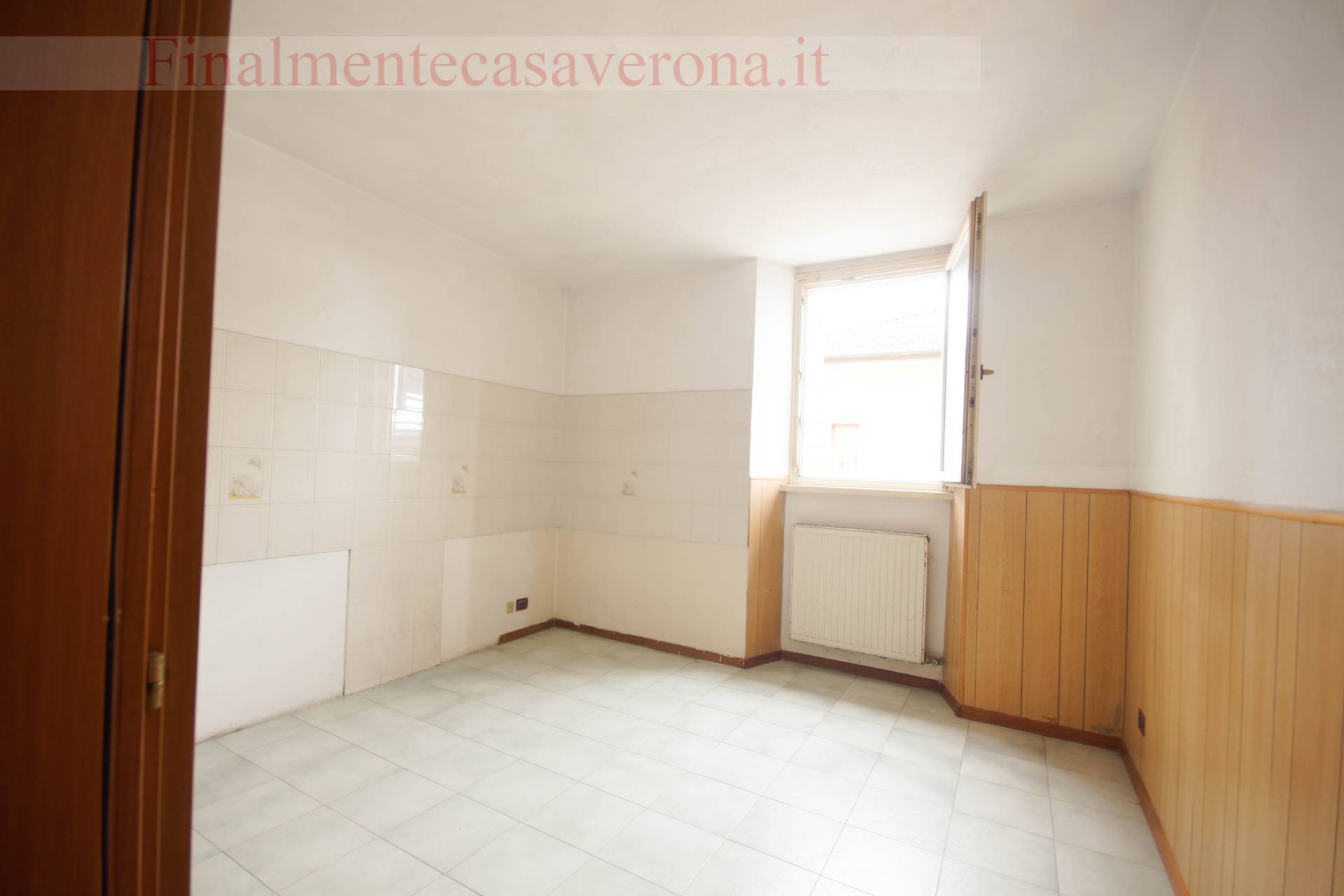 Palazzina 3 piani fuori terra in Vendita in vendita a Cembra Lisignago