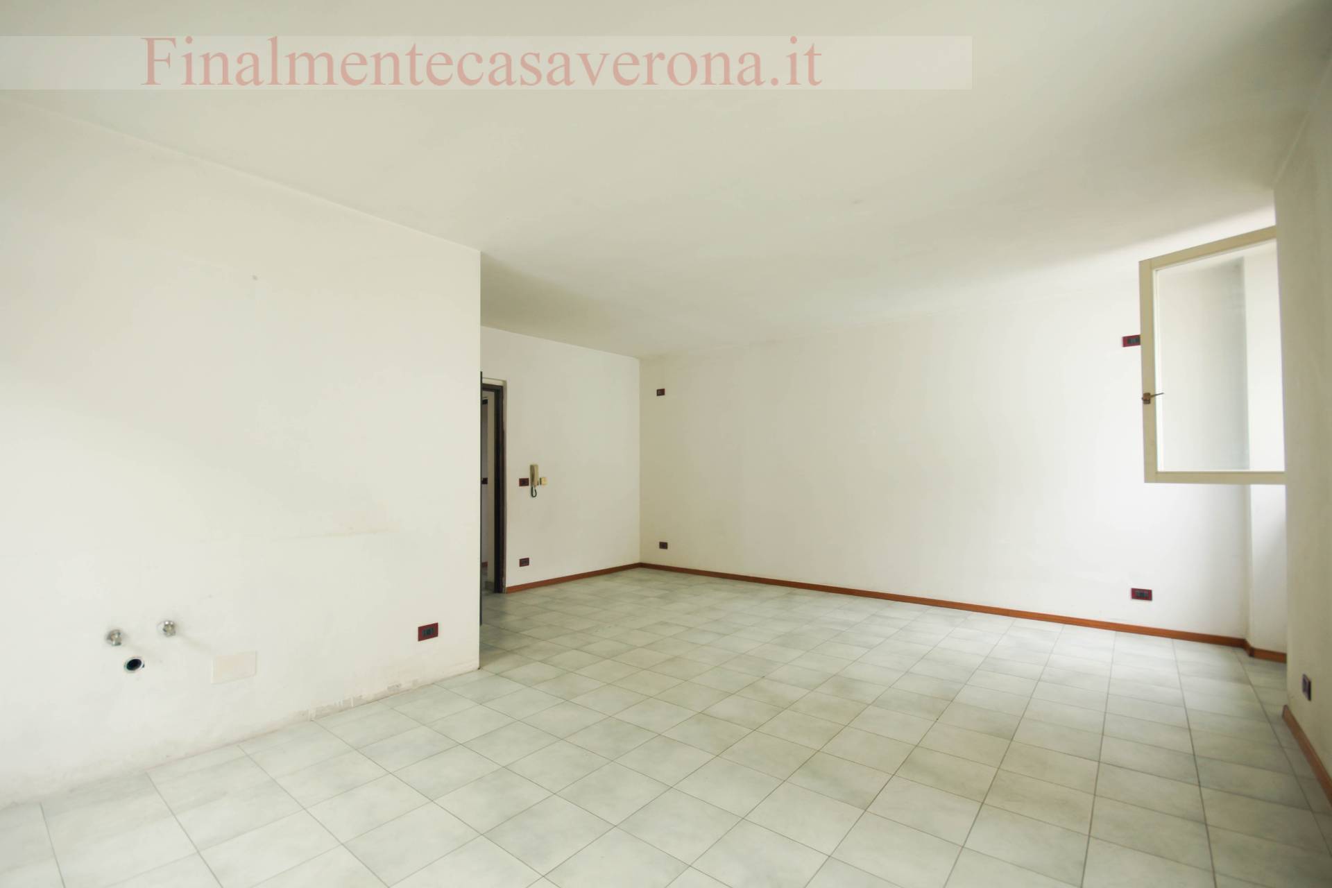 Palazzina 3 piani fuori terra in Vendita in vendita a Cembra Lisignago