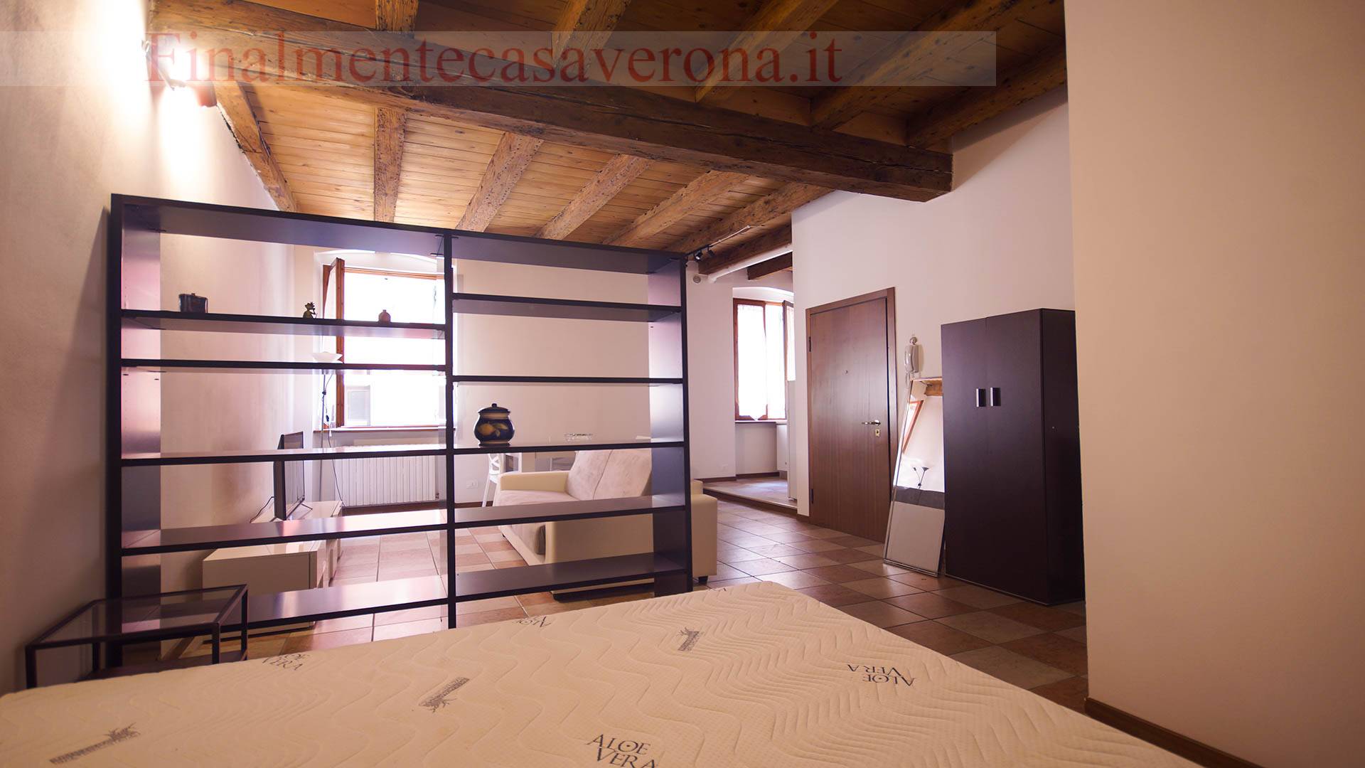 Appartamento in affitto a Verona, Centro storico