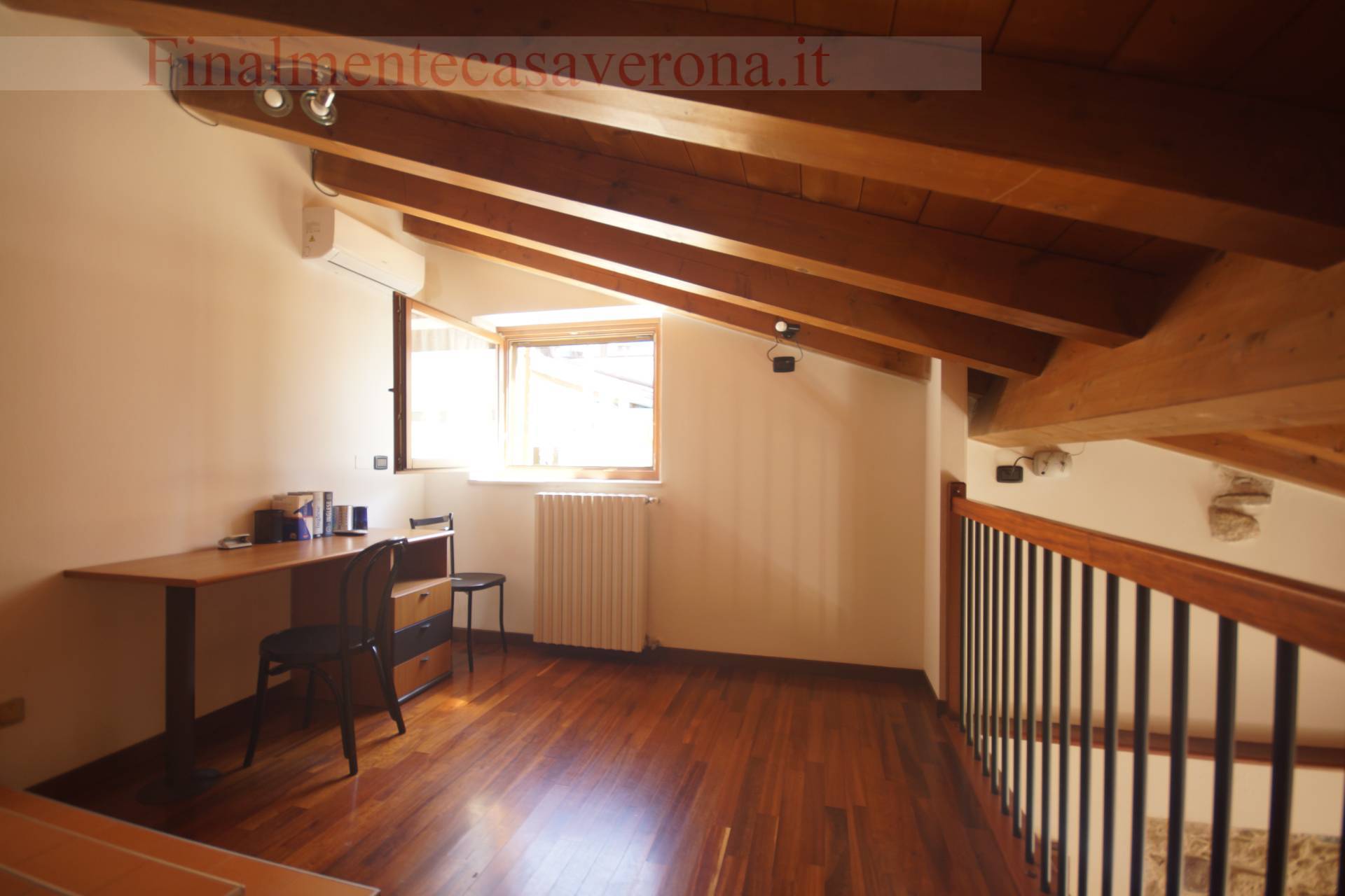 Appartamento in affitto a Verona, Centro storico