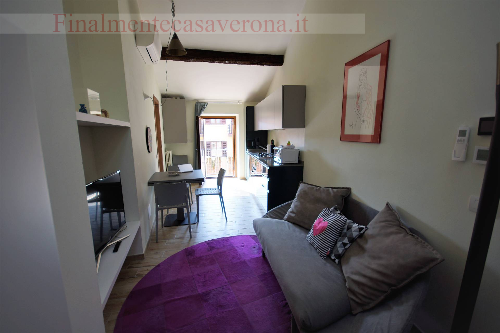 Appartamento in affitto a Verona, Centro storico