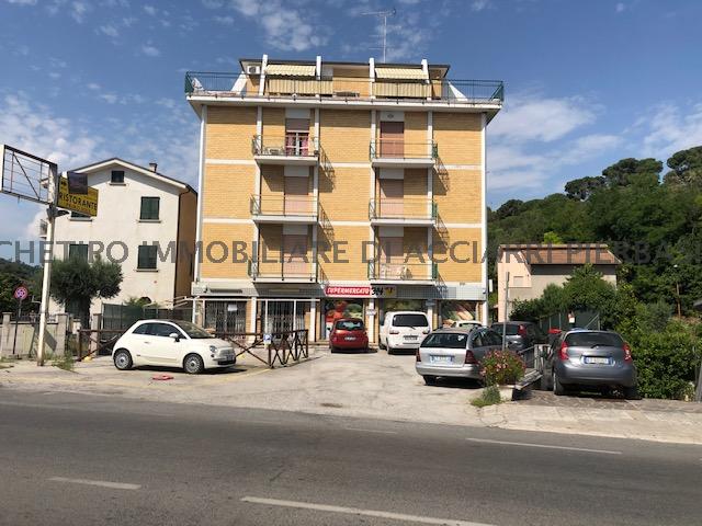 Locale commerciale in vendita in strada statale adriatica nord, Cupra Marittima