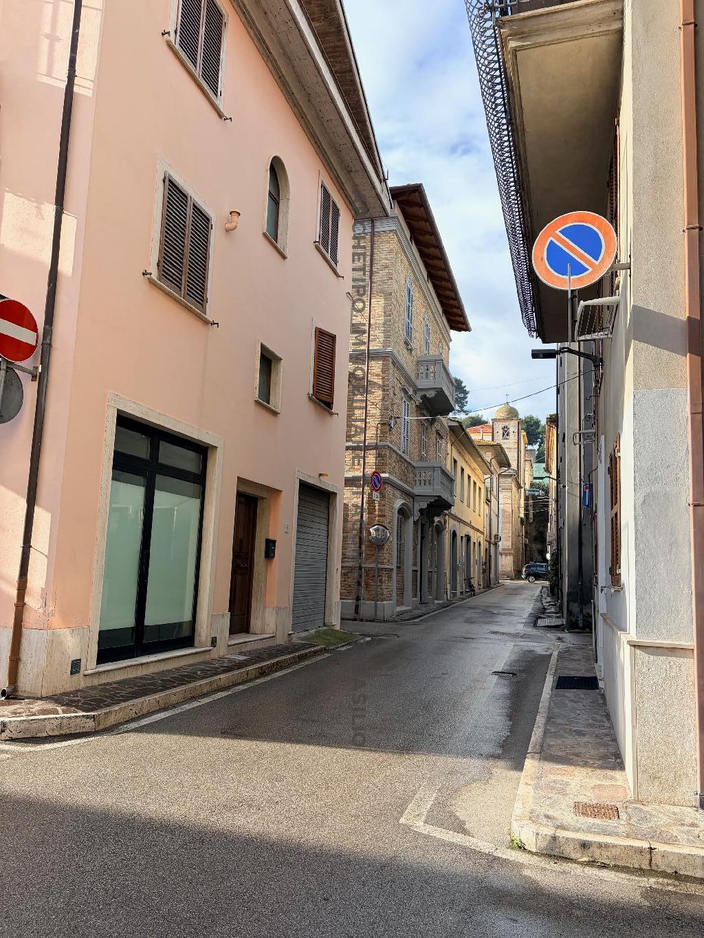 Appartamento in vendita in via trento 14, Cupra Marittima