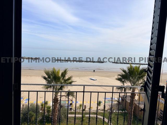 Appartamento in vendita in lungomare viale nazario sauro, Cupra Marittima