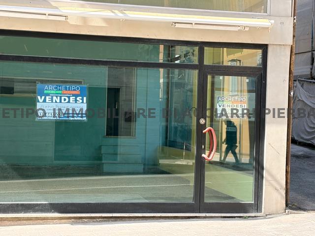 Locale commerciale in vendita in corso vittorio emanuele, Cupra Marittima