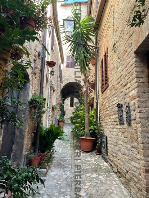 Casa indipendente in vendita in torre di palme, Fermo