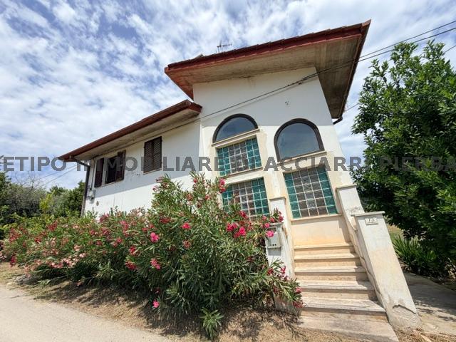 Casa indipendente con giardino in contrada montecamauro, Campofilone
