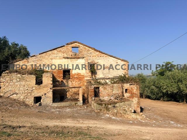 Casa indipendente con giardino, Massignano periferia