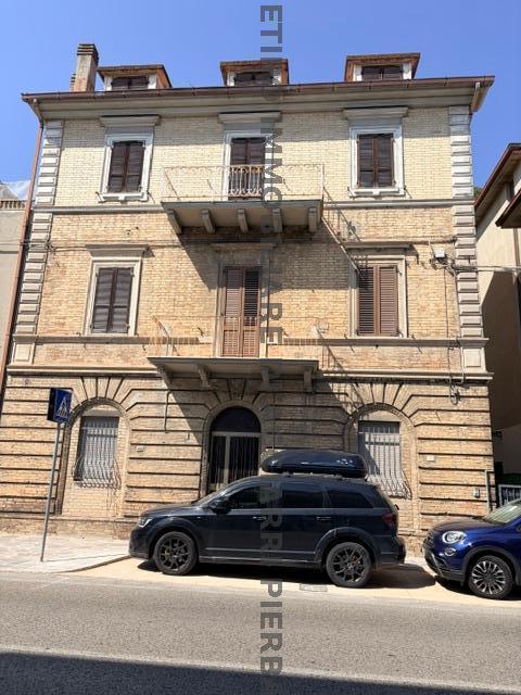 Appartamento in vendita in corso vittorio emanuele, Cupra Marittima
