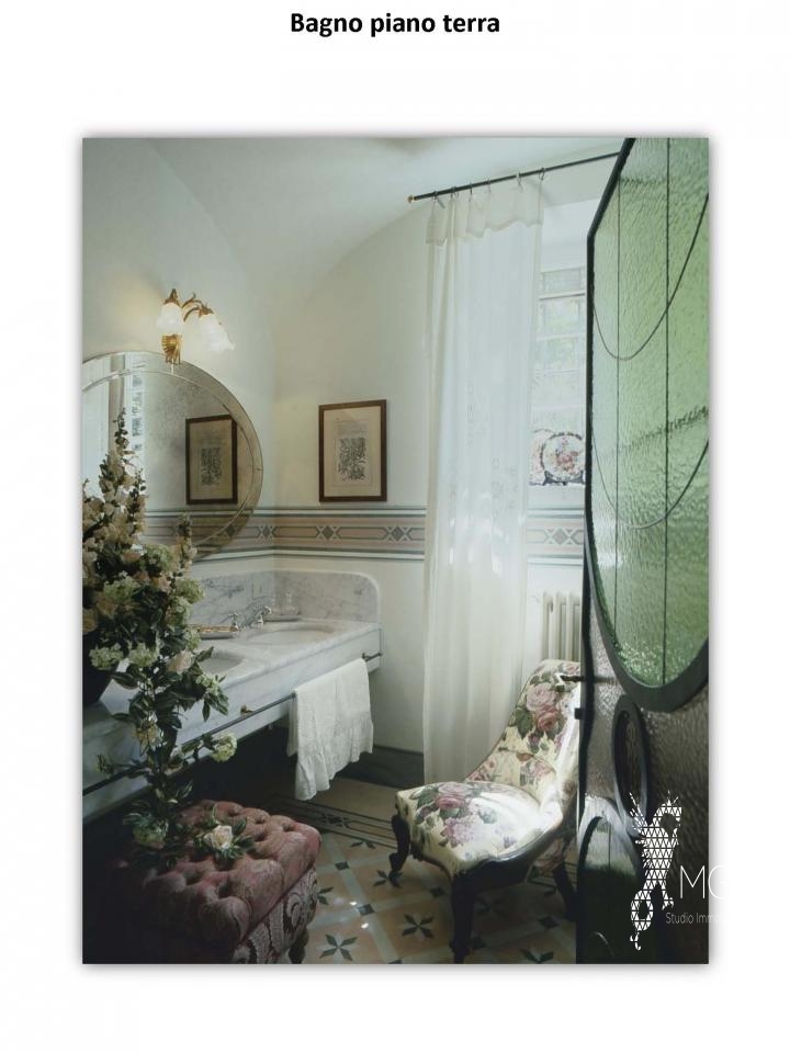 Villa in vendita a Lari