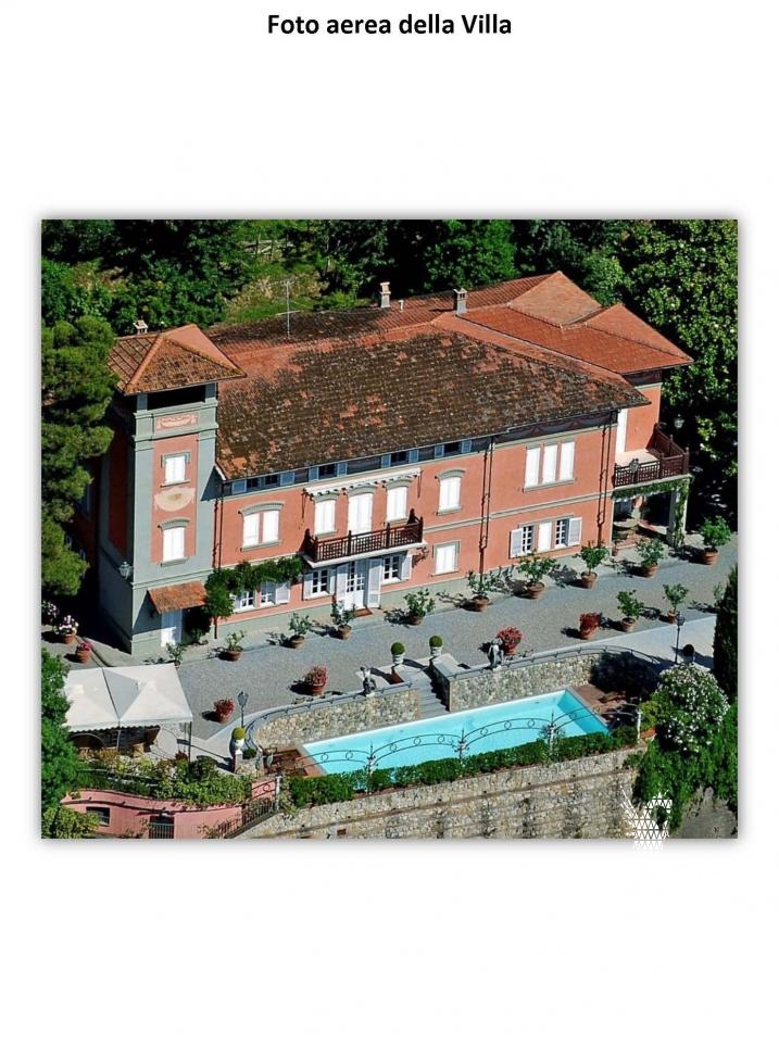Villa in vendita a Lari