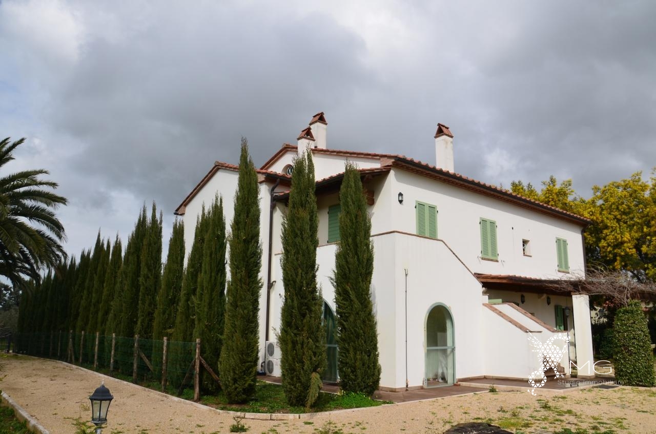 Rustico in vendita a Castagneto Carducci, Donoratico