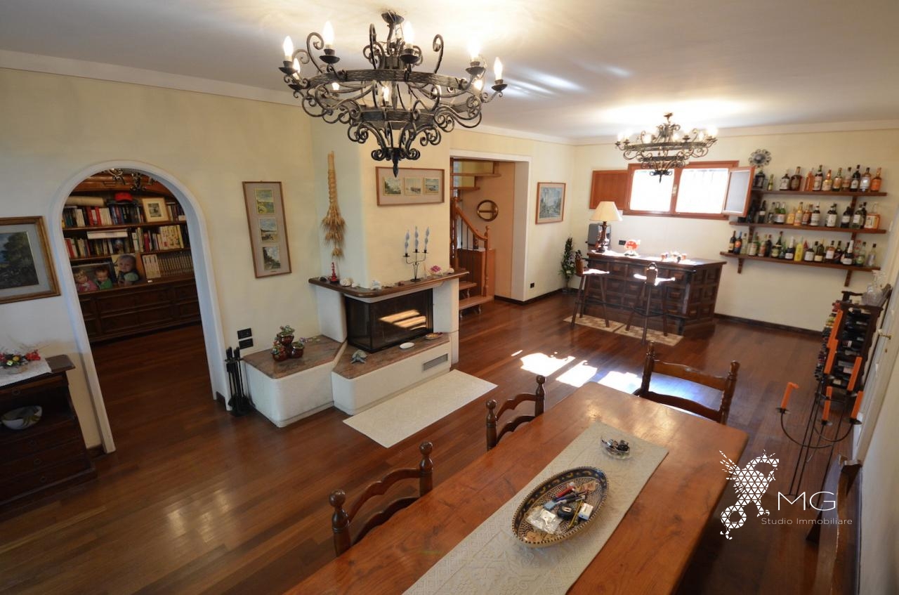 Villa in vendita a Livorno, Quercianella