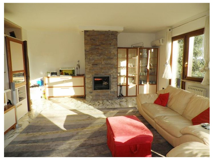 Casa singola in vendita a Casale Marittimo