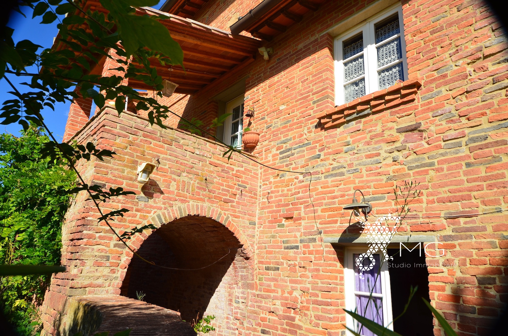 Contry House Toscana in vendita a Livorno