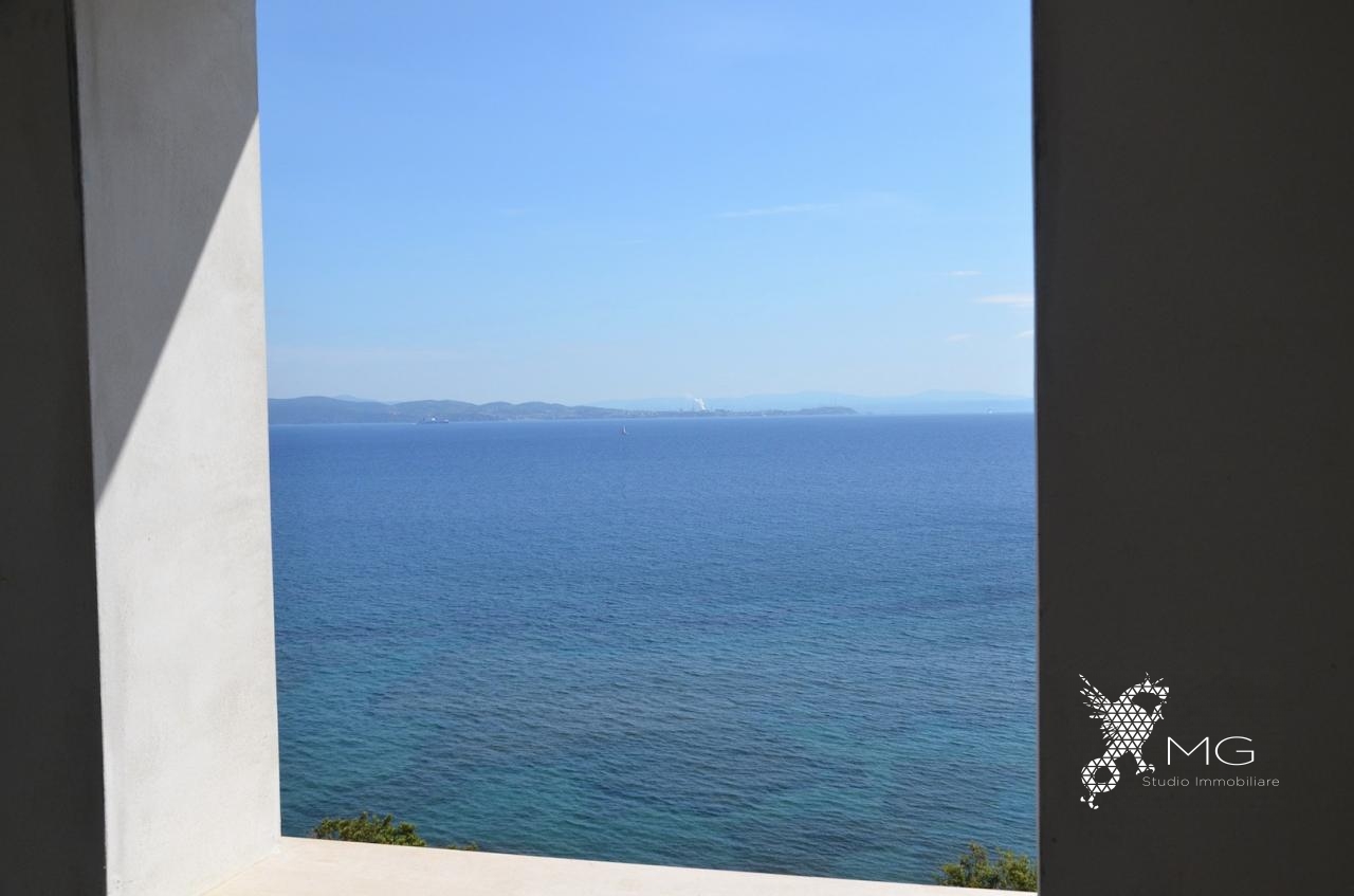 Appartamento vista mare in vendita a Rio Marina, Cavo