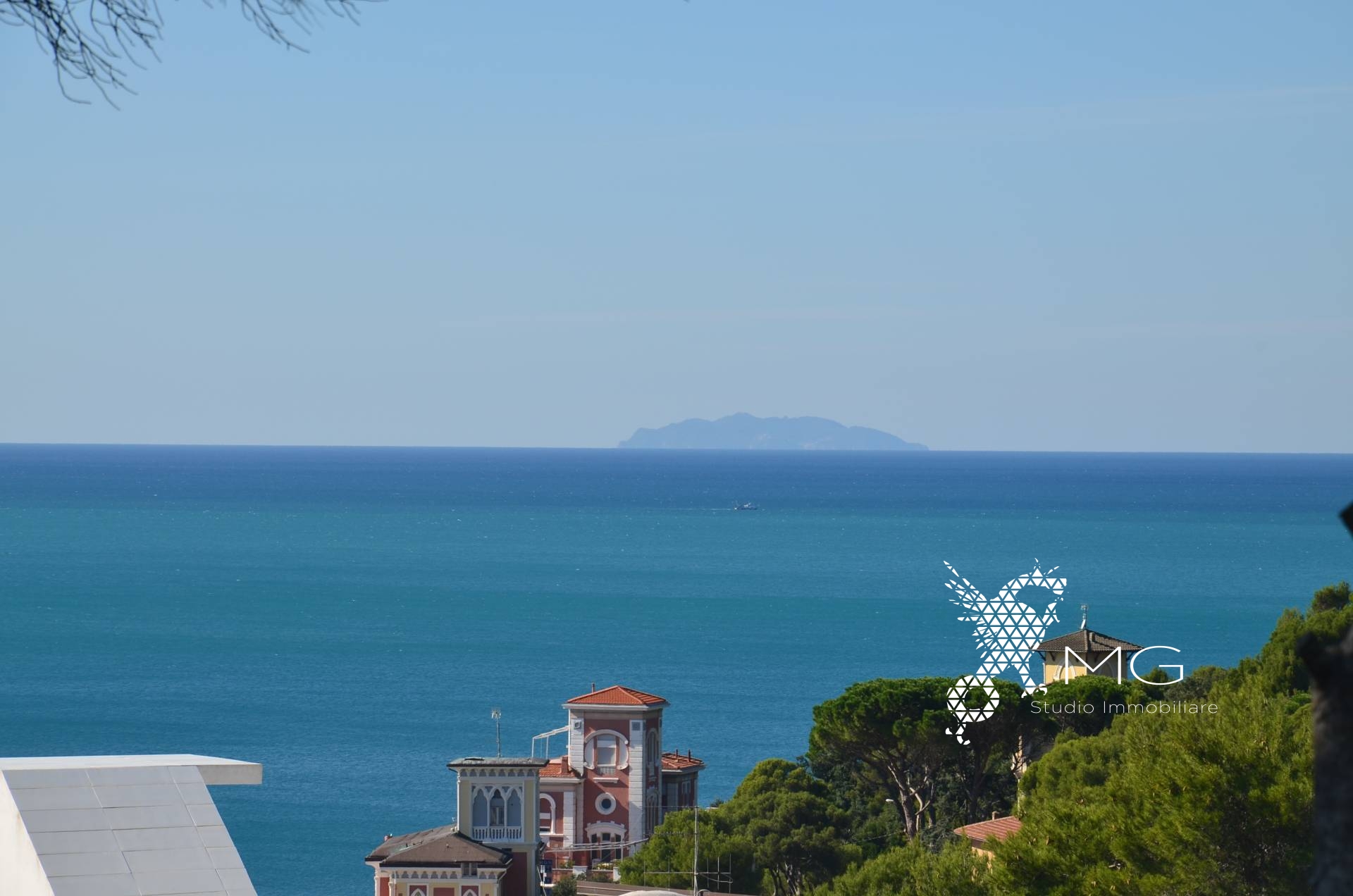 Appartamento vista mare in vendita a Rosignano Marittimo, Castiglioncello
