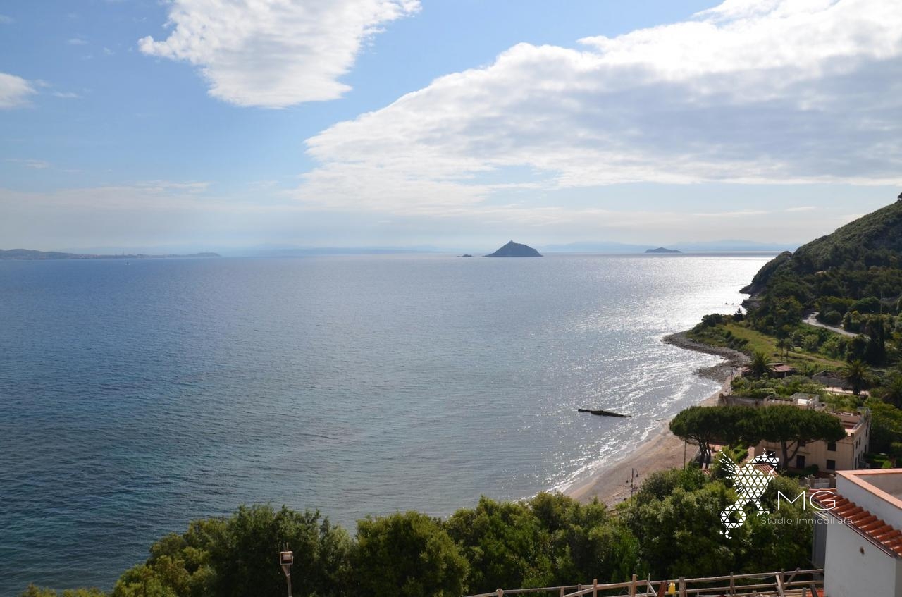 Appartamento vista mare in vendita a Rio Marina, Cavo